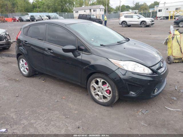  Salvage Ford Fiesta