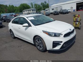  Salvage Kia Forte