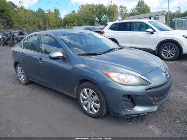  Salvage Mazda Mazda3