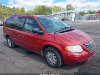  Salvage Chrysler Town & Country