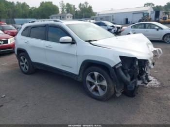  Salvage Jeep Cherokee