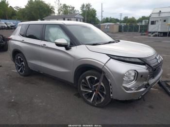  Salvage Mitsubishi Outlander