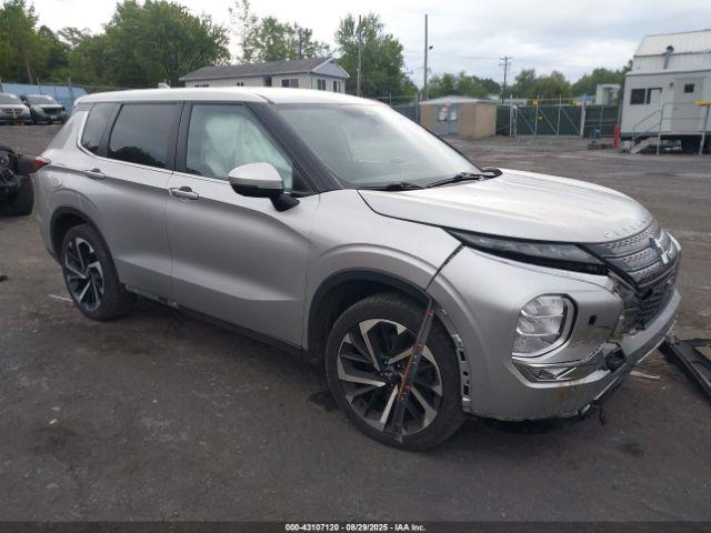  Salvage Mitsubishi Outlander