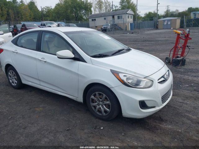  Salvage Hyundai ACCENT