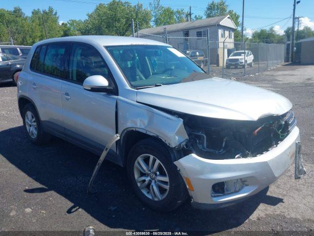  Salvage Volkswagen Tiguan