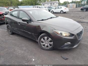  Salvage Mazda Mazda3