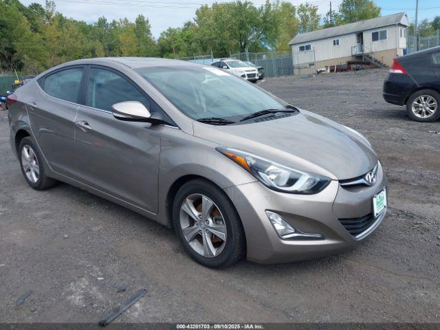  Salvage Hyundai ELANTRA