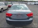 Volkswagen Passat 2.5l S Image 15