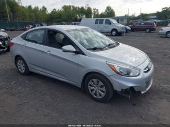  Salvage Hyundai ACCENT