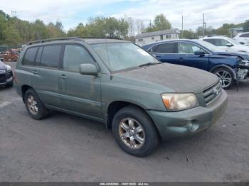  Salvage Toyota Highlander