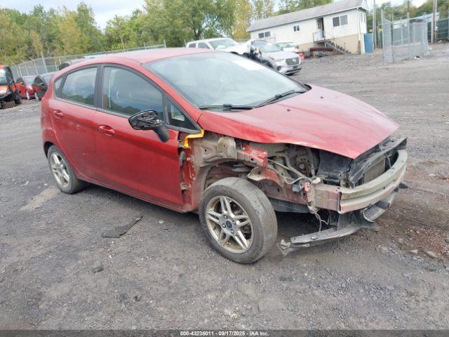  Salvage Ford Fiesta