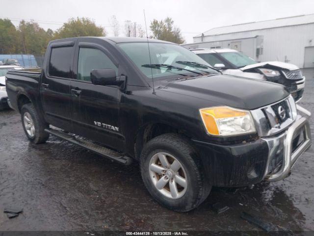  Salvage Nissan Titan