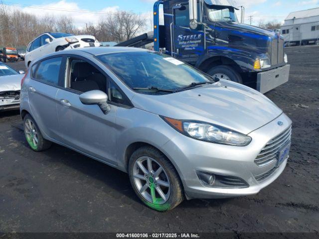  Salvage Ford Fiesta