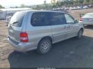 Kia Sedona Image 3