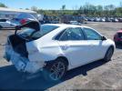 Toyota Camry Se Image 4