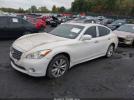 INFINITI M37x Image 2
