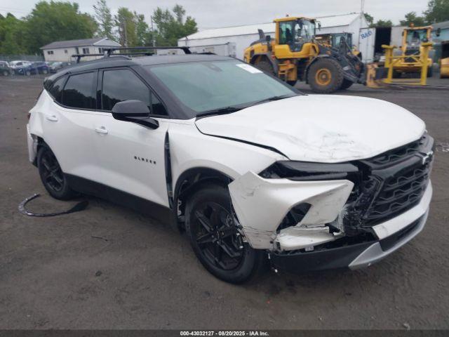  Salvage Chevrolet Blazer