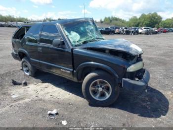  Salvage Chevrolet Blazer