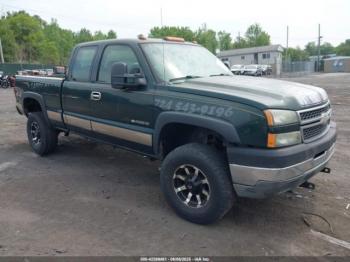 Salvage Chevrolet Silverado 2500