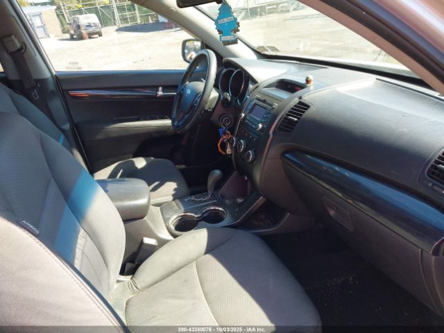 Kia Sorento Lx V6 Image 8