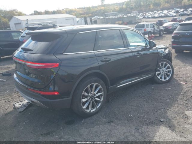 Lincoln Corsair Standard Image 6