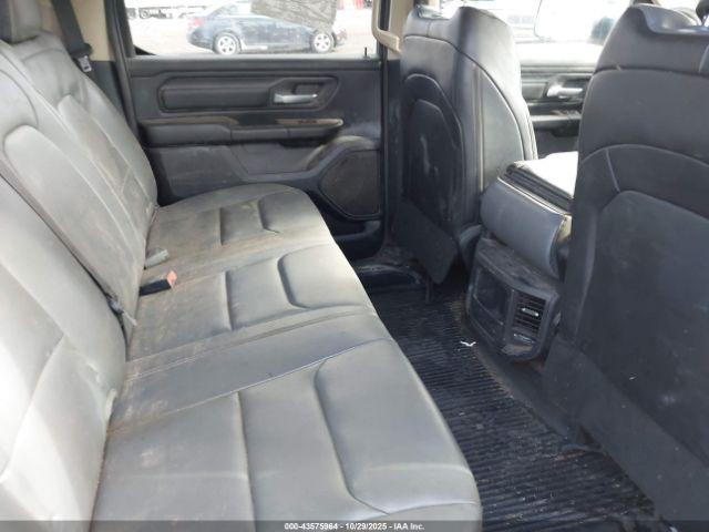 Ram 1500 Tradesman  4x4 5'7 Box Image 12