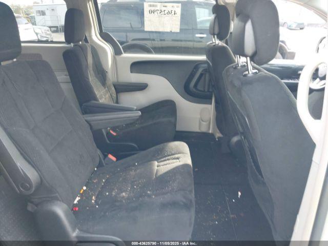 Dodge Grand Caravan Crew Image 13