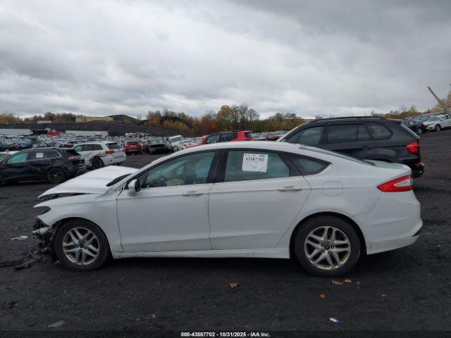 Ford Fusion Se Image 10