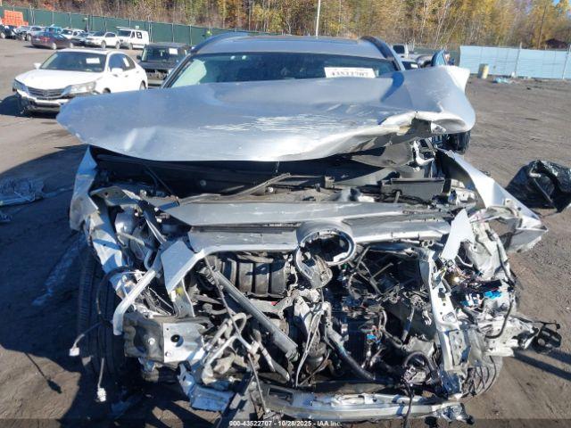 Toyota RAV4 Xle Image 7