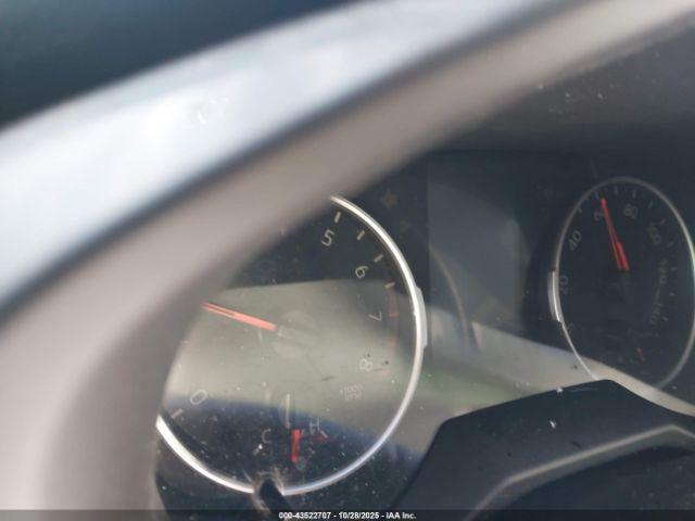 Toyota RAV4 Xle Image 5