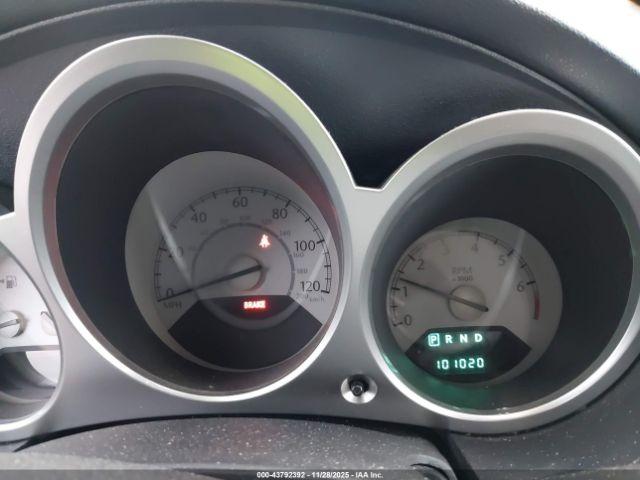 Chrysler Sebring Touring Image 2