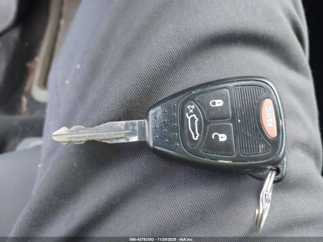 Chrysler Sebring Touring Image 11