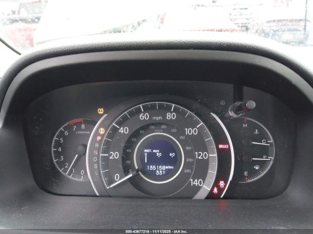 Honda CR-V Touring Image 6