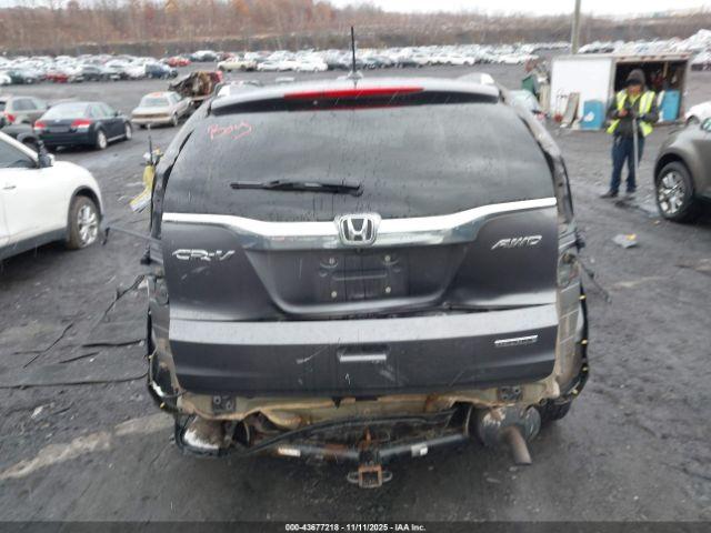 Honda CR-V Touring Image 14