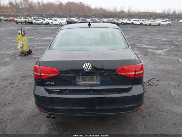 Volkswagen Jetta 2.0l S Image 14