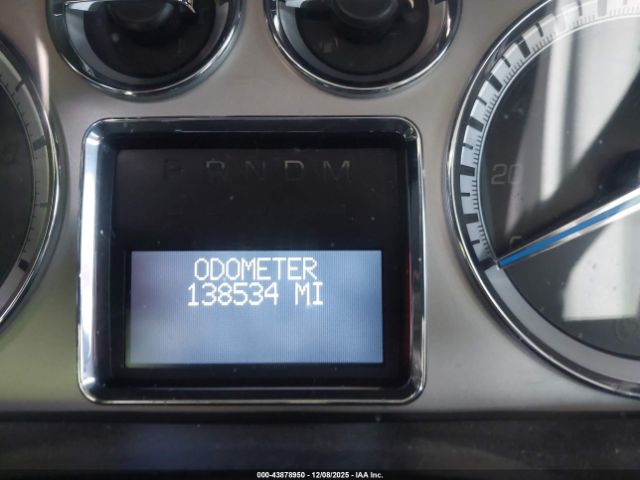 Cadillac Escalade Premium Image 15