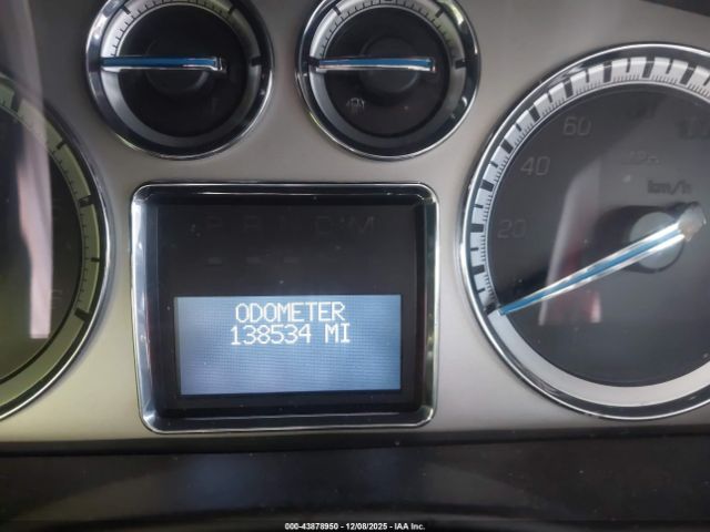 Cadillac Escalade Premium Image 13