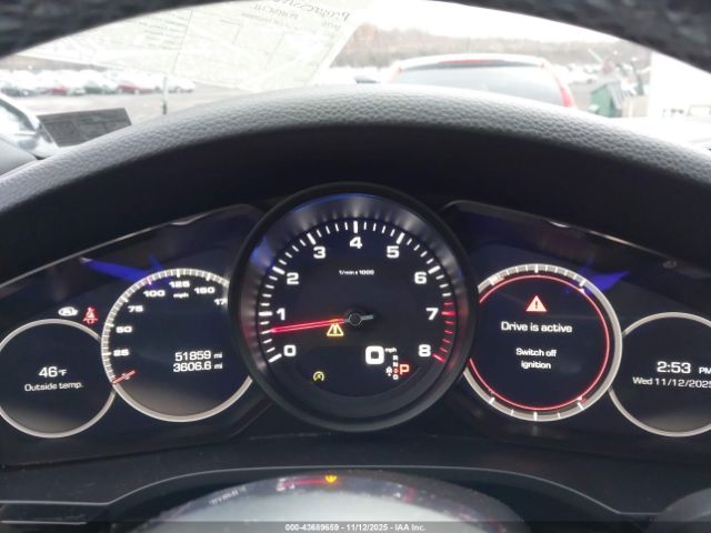 Porsche Cayenne Image 10