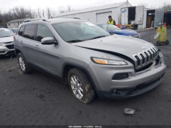  Salvage Jeep Cherokee