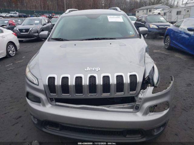 Jeep Cherokee Latitude Image 11