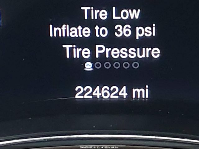 Jeep Grand Cherokee Limited Image 2