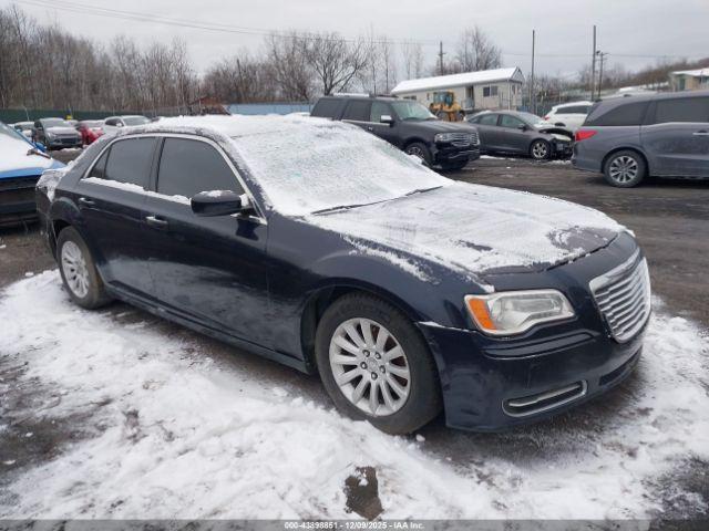  Salvage Chrysler 300