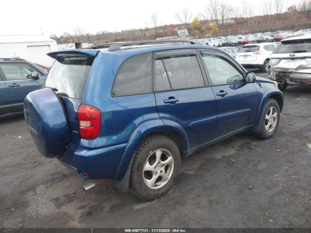 Toyota RAV4 Image 7