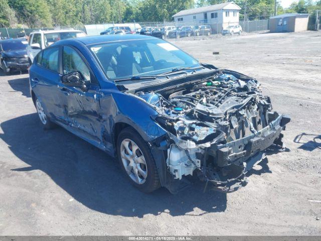  Salvage Mazda Mazda3
