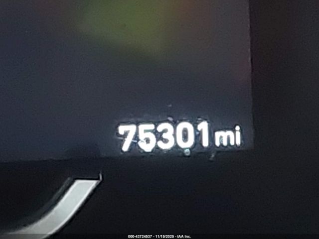 Hyundai SANTA FE Limited 2.0t Image 18