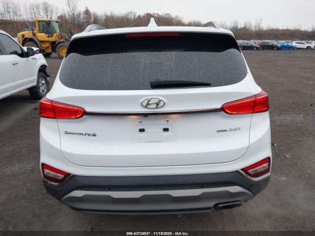 Hyundai SANTA FE Limited 2.0t Image 17