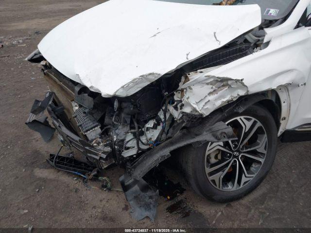 Hyundai SANTA FE Limited 2.0t Image 4