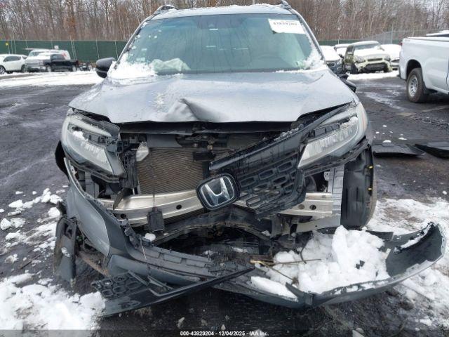 Honda Passport Touring Image 3