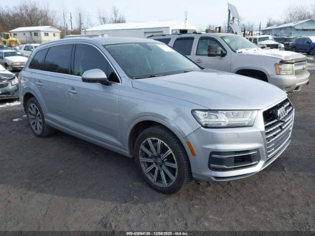  Salvage Audi Q7