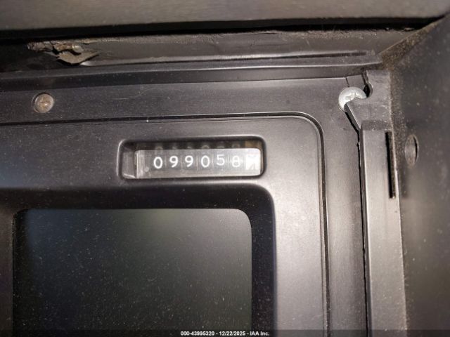 Chevrolet Corvette Image 8